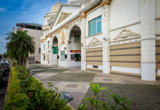 King & Princess Motel Hotel Overview