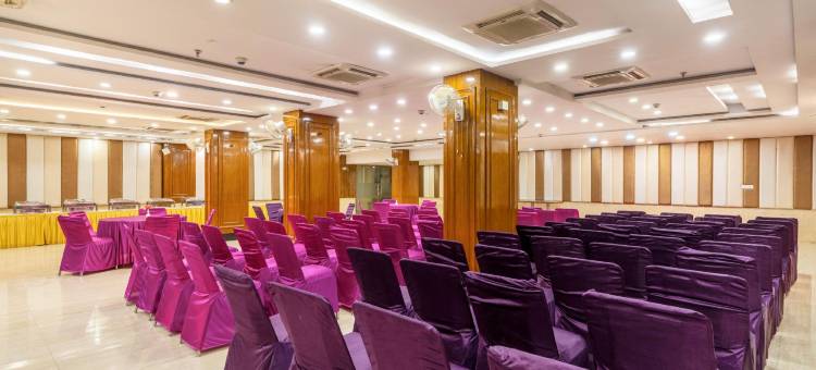 Treebo Premium Vinnie - 近机场(Treebo Premium Vinnie)图片