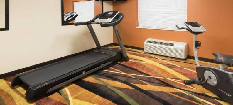 哥伦布西速8酒店(Super 8 by Wyndham Columbus West)图片