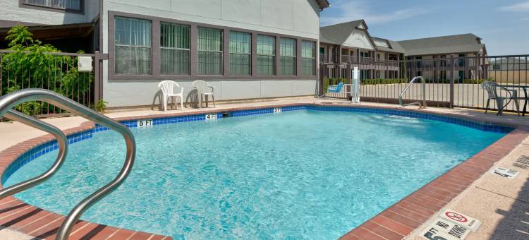 圣马科斯豪生酒店(Howard Johnson by Wyndham San Marcos)图片