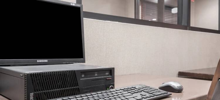 欧克莱尔呗盟套房酒店(Baymont by Wyndham Eau Claire WI)图片