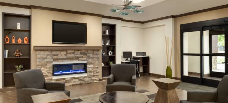 孟菲斯沃尔夫切斯拉昆塔温德姆套房酒店(La Quinta Inn & Suites by Wyndham Memphis Wolfchase)图片