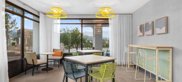 科罗拉多斯普林斯 I 25 中央希尔顿 Spark 酒店(Spark by Hilton Colorado Springs I 25 Central)图片