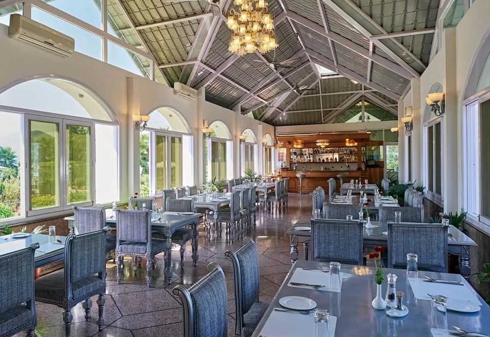 Club Mahindra Kandaghat Hotel Overview