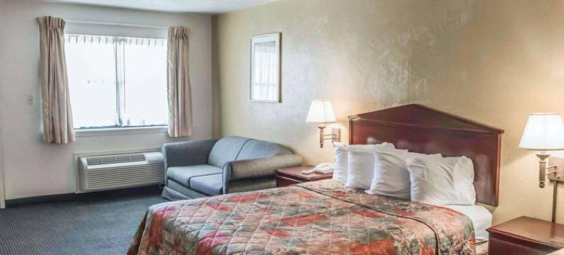 塔拉哈西郊区开放式客房 - 近大学(Suburban Extended Stay Hotel Tallahassee near University)图片