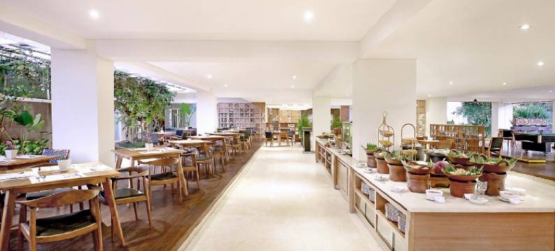 金巴兰海滩福克斯酒店(Fox Hotel Jimbaran Beach Bali)图片