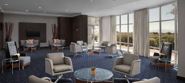 凤凰城钱德勒/时装中心万怡酒店(Courtyard Phoenix Chandler/Fashion Center)图片