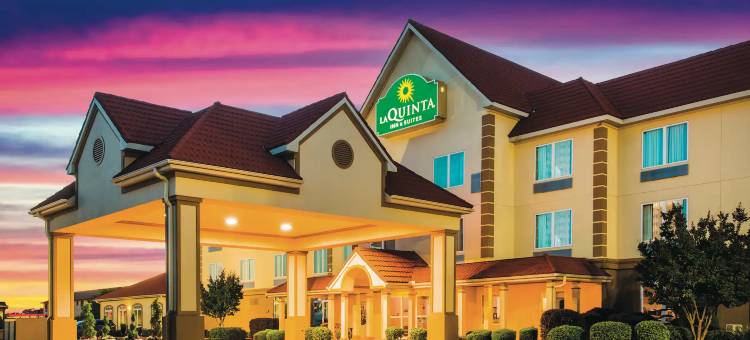 拉塞尔维尔拉昆塔温德姆套房酒店(La Quinta Inn & Suites by Wyndham Russellville)图片
