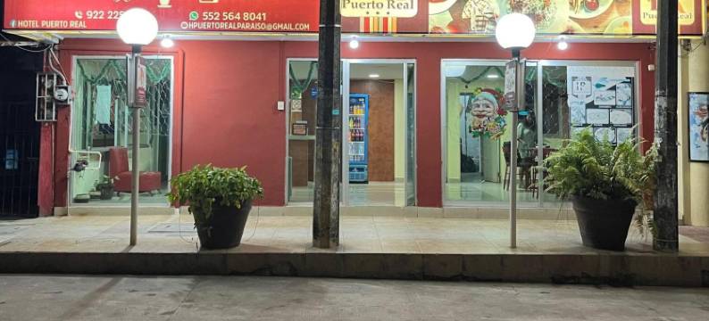 OYO酒店皮埃尔特雷阿尔米纳蒂特兰(Hotel Puerto Real-Minatitlán)图片