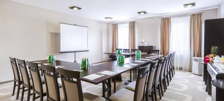 Picaro Żarska Wieś Północ 酒店(Hotel Picaro Żarska Wieś Północ A4 Kierunek Niemcy)图片