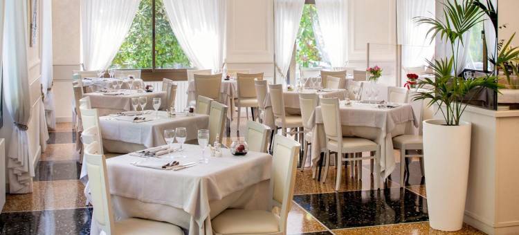 地中海酒店(Hotel Mediterraneo)图片