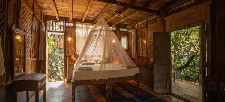 巴克提库提尔小屋(Bhakti Kutir)图片