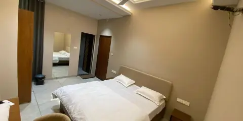 哈里麗拉堡景宮酒店