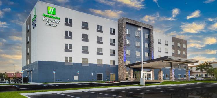 迈尔斯堡机场智选假日套房酒店(Holiday Inn Express & Suites Fort Myers Airport)图片