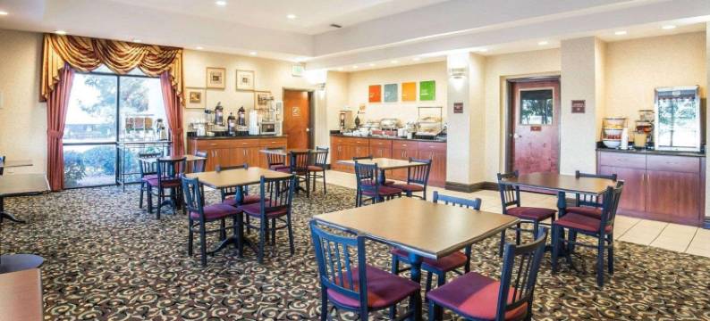 舒适套房酒店-拉斯维加斯内利斯(Comfort Inn & Suites Las Vegas - Nellis)图片