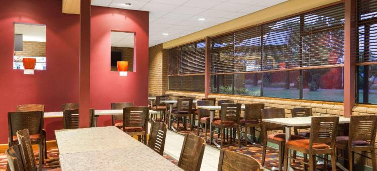 哈密尔顿温德姆戴斯酒店(Days Inn by Wyndham Hamilton)图片