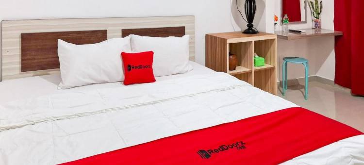 红多兹伊斯兰酒店-近丹戎槟榔市中心(RedDoorz Syariah Near Tanjung Pinang City Center)图片