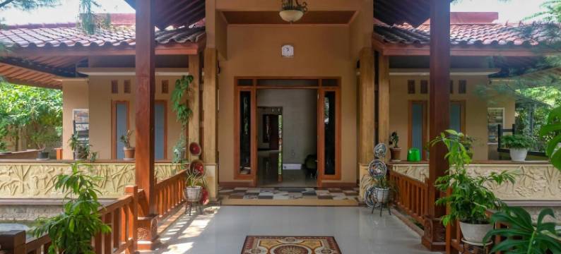红门酒店@婆罗浮屠伊布日惹民宿(RedDoorz at Homestay Joglo Ibu Prambanan Yogyakarta)图片