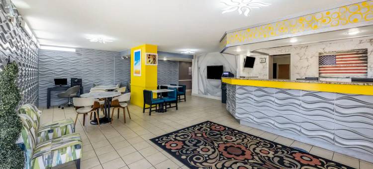 费耶特维尔西北堡布拉格地区戴斯酒店(Days Inn & Suites by Wyndham Fort Bragg/Cross Creek Mall)图片