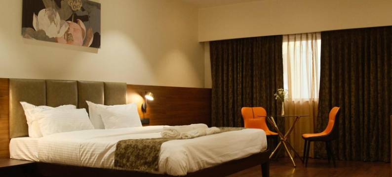 阳石套房(Sunstone Suites)图片