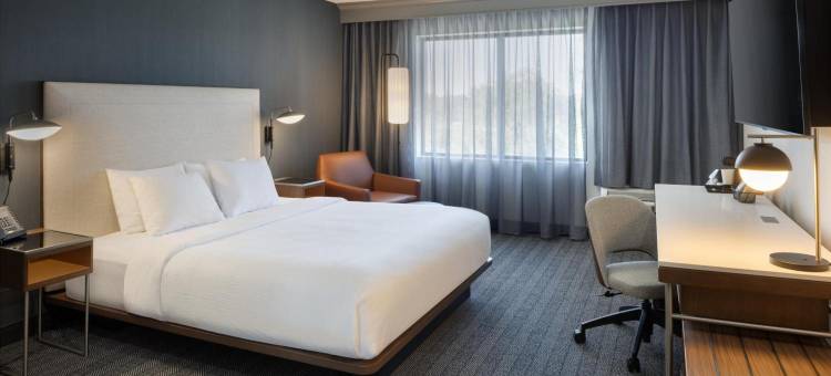 斯普林菲尔德机场万怡酒店(Courtyard Springfield Airport)图片