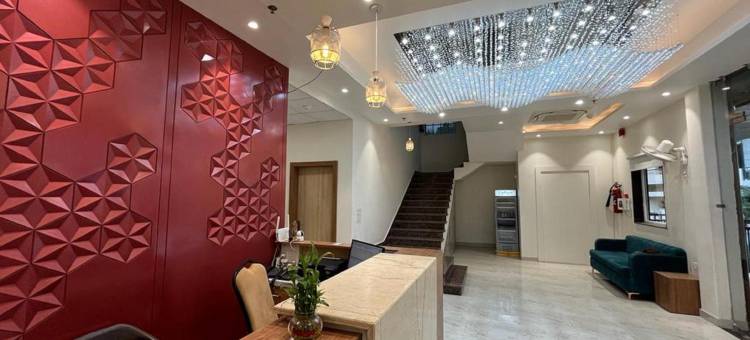 Hotel Satsang Grand图片