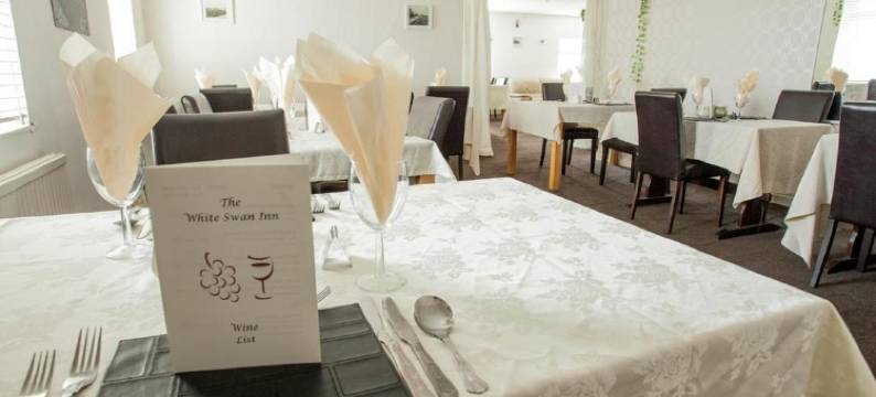 白天鹅旅馆(The White Swan Inn)图片