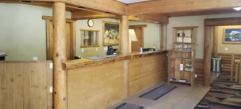 桑德波因特戴斯酒店(Days Inn by Wyndham Sandpoint)图片