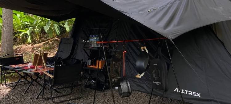 Pakis Camping Cikole图片