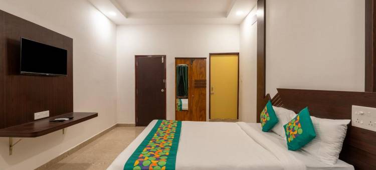 Treebo皇家广场，距离海滨海滩700米(Treebo Royal Plaza,700 MTS from Promenade Beach)图片