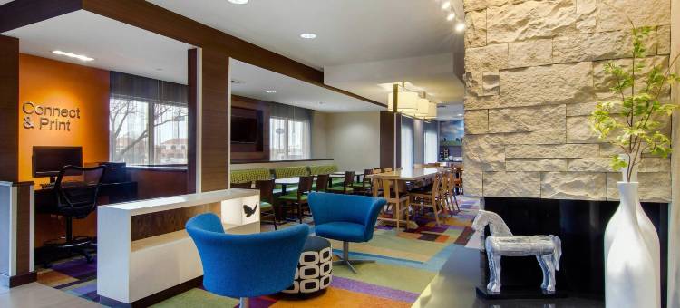 圣罗伯特伦纳德伍德堡万枫酒店(Fairfield Inn Fort Leonard Wood St. Robert)图片