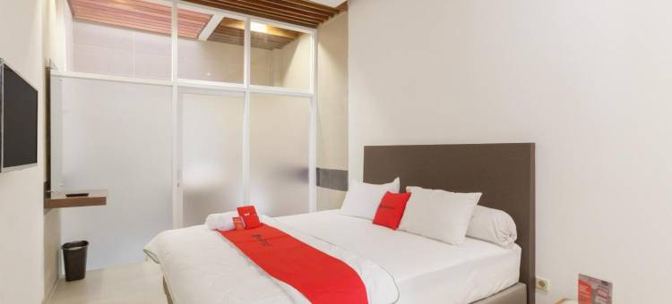 红多兹Plus酒店-德曼甘格加亚(RedDoorz Plus @ Demangan Gejayan)图片
