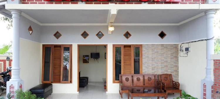 RedDoorz Syariah near Alun Alun Pacitan 2图片