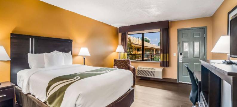 科林斯西凯艺酒店(Quality Inn & Suites Corinth West)图片