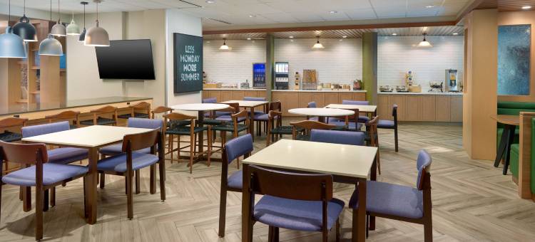 阿尔法利塔阿瓦隆区费尔菲尔德酒店(Fairfield by Marriott Inn & Suites Alpharetta Avalon Area)图片