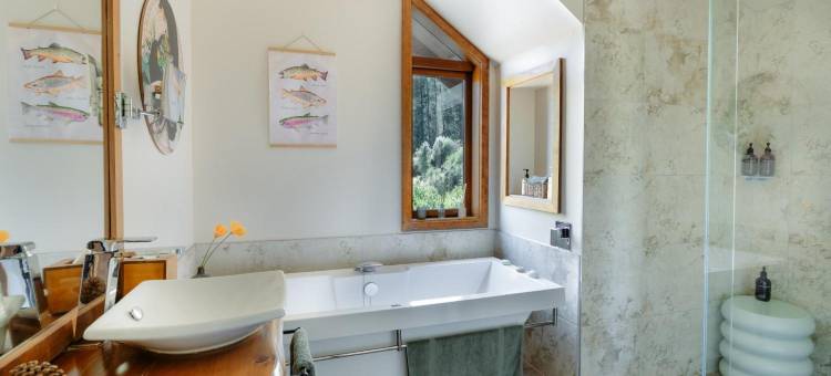 石蝇山林小屋(Stonefly Lodge)图片