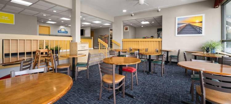 诺福克机场戴斯酒店(Days Inn by Wyndham Norfolk Airport)图片