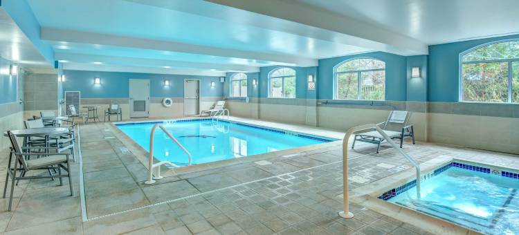 智选假日套房酒店伍德布里奇(Holiday Inn Express & Suites WOODBRIDGE by IHG)图片