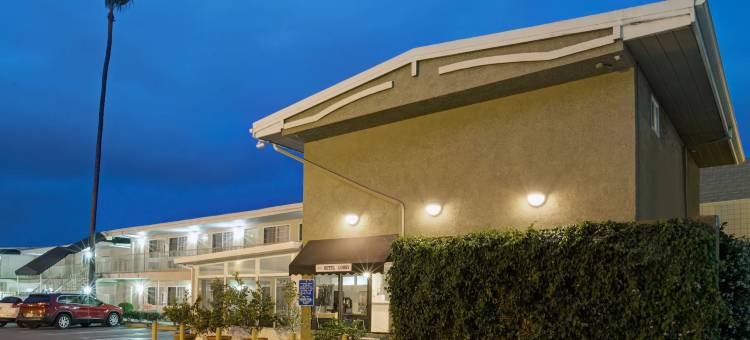 洛杉矶-卡尔弗城地区速 8 酒店(Super 8 by Wyndham Culver)图片