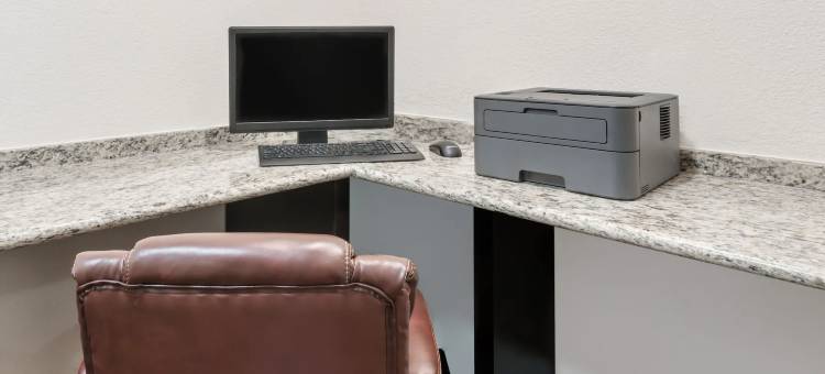 达拉斯戴斯套房酒店(Days Inn & Suites by Wyndham Dallas)图片