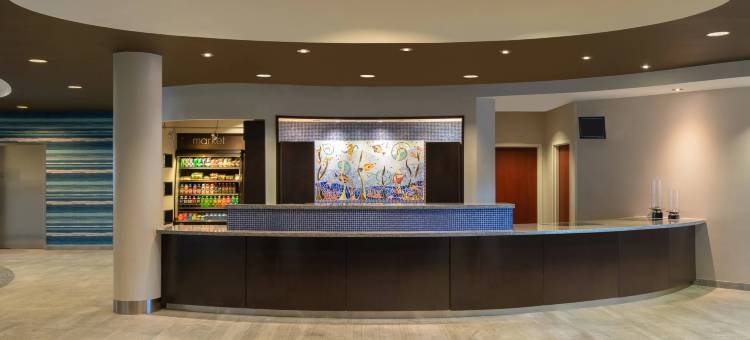 劳德代尔堡机场邮轮码头万怡酒店(Courtyard Fort Lauderdale Airport & Cruise Port)图片