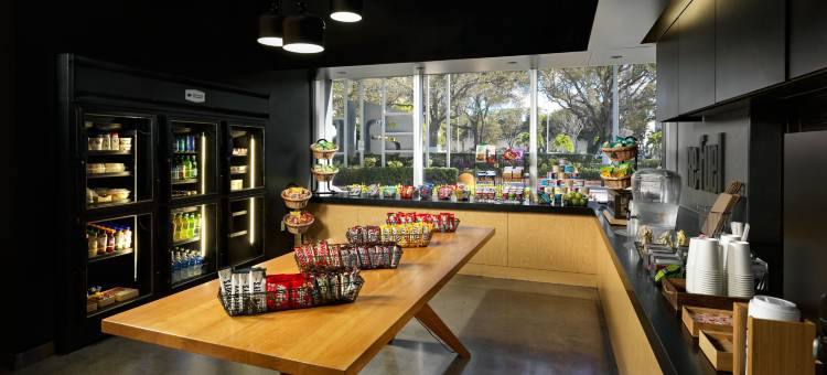 迈阿密多拉雅乐轩酒店(Aloft Miami Doral)图片