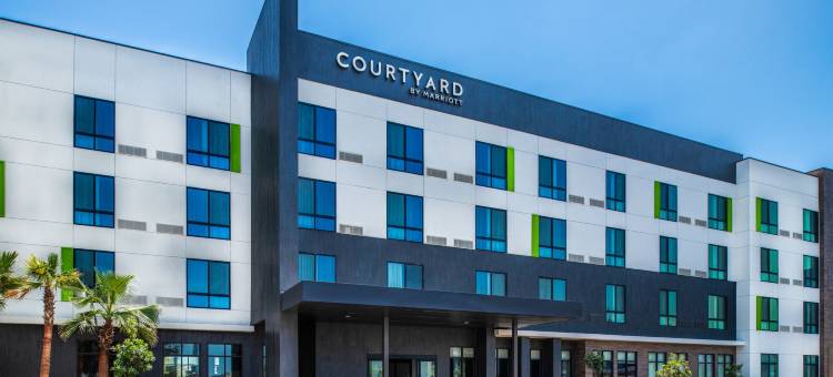 圣贝纳迪诺洛马琳达万怡酒店(Courtyard San Bernardino Loma Linda)图片