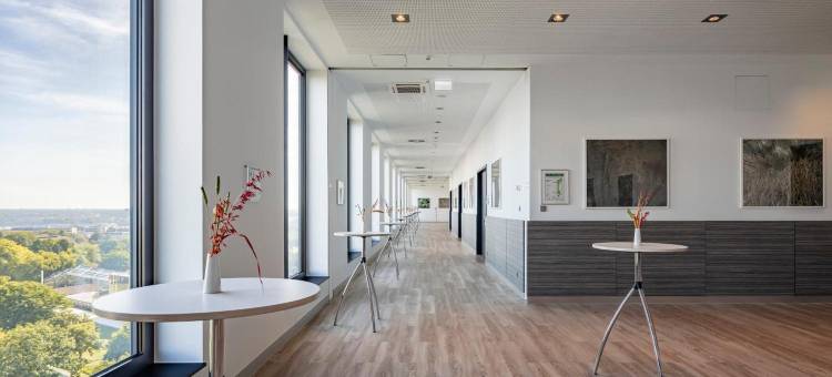 汉堡戴姆门会展中心城际酒店(IntercityHotel Hamburg Dammtor-Messe)图片