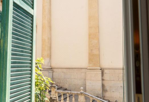 Dimora Rhea Hotel Overview