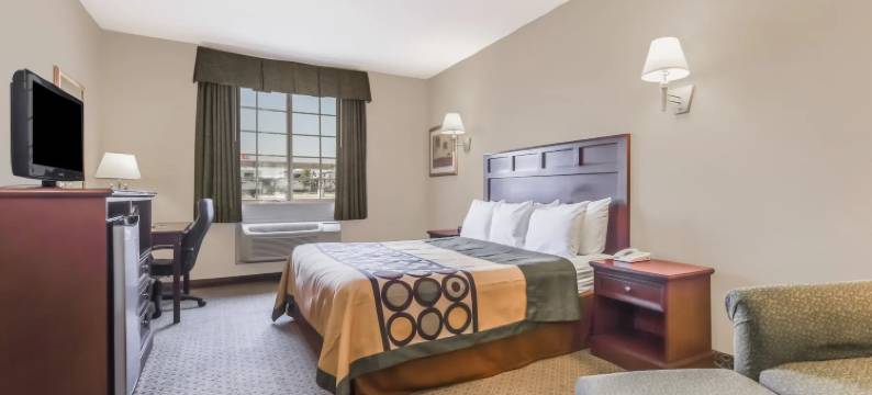 阿尔瓦拉多速8酒店(Super 8 by Wyndham Alvarado)图片