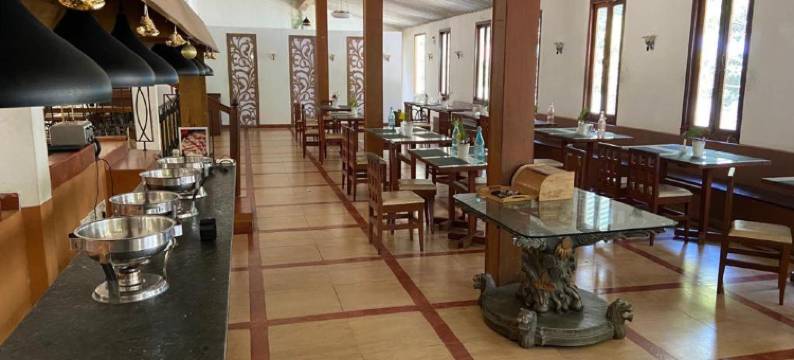 泽纳斯姬陵花园酒店(Zeenath Taj Gardens)图片