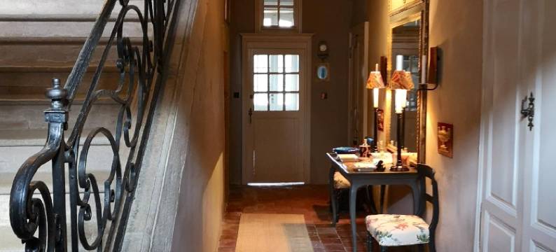 “莱蒂莱特”客栈(Maison d'hôtes - les Tillets)图片