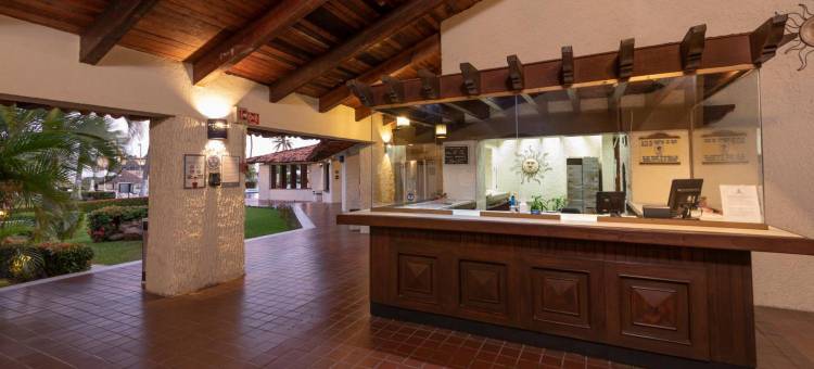 卡波布兰科酒店和海湾(Cabo Blanco Hotel and Marina)图片