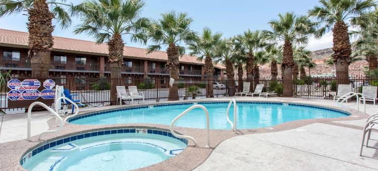 圣乔治南布拉夫品质酒店(Quality Inn Saint George South Bluff)图片